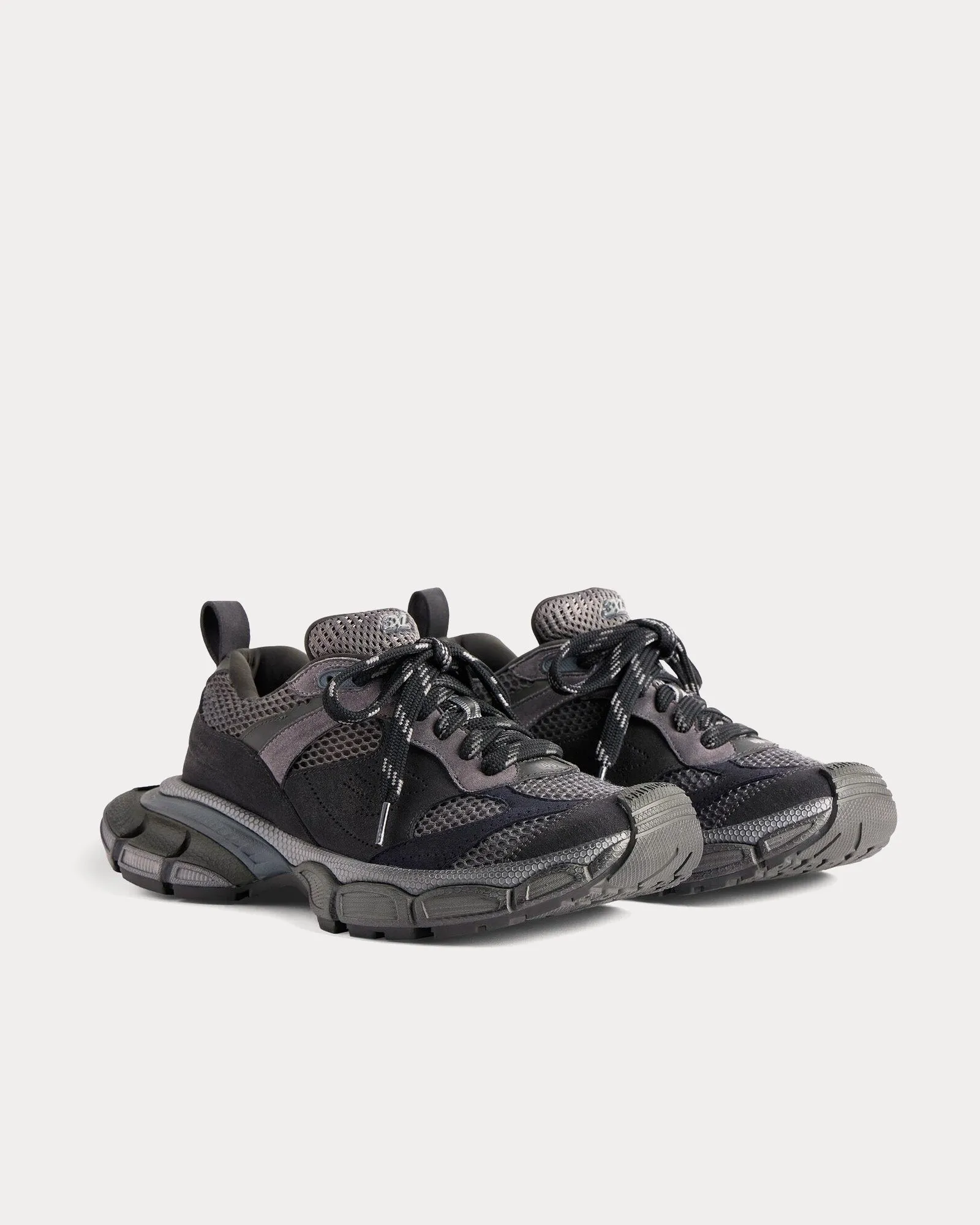 3XL Mesh & Suede-Like Dark Grey Low Top Sneakers