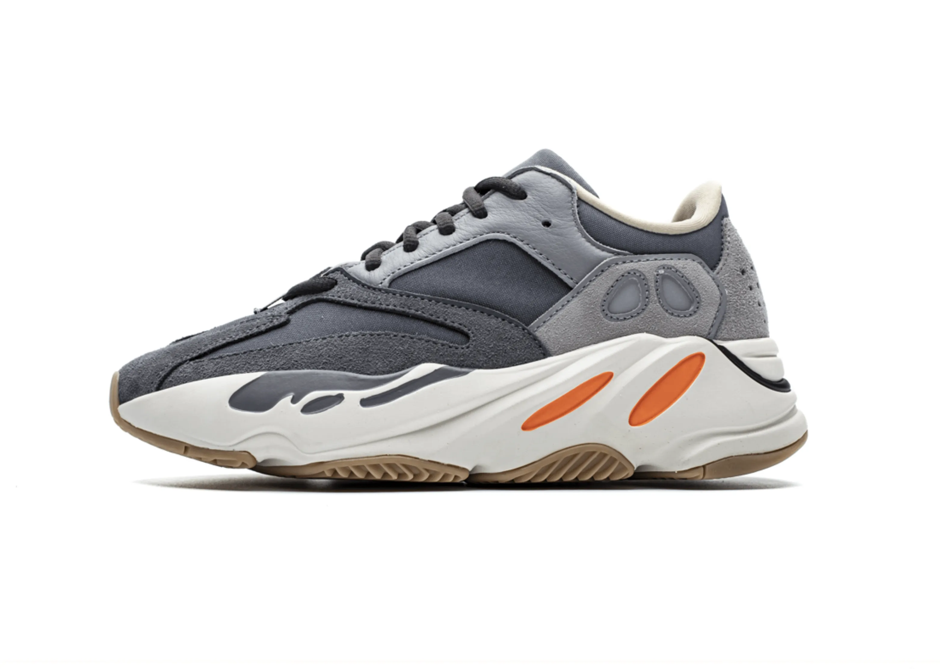 Yeezy Boost 700 Magnet